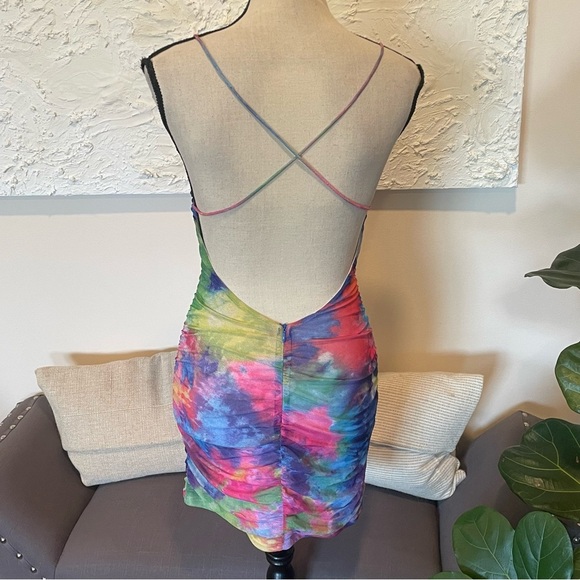 Superdown Women's Sonora Cross Back Mini Dress Colorful Open Back Sz S - Picture 6 of 9